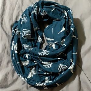 Nursing scarf